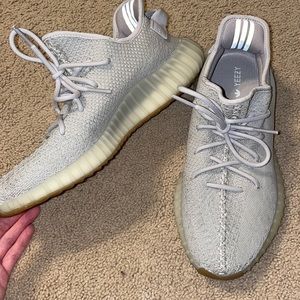 YEEZY boost 350